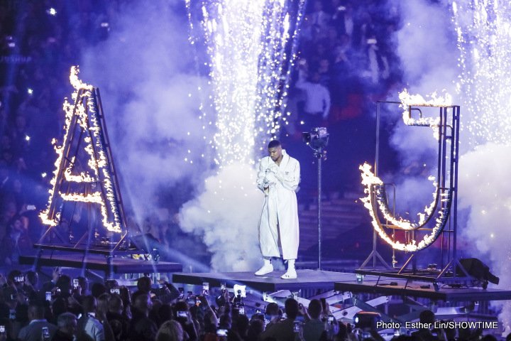 Image: Photos: Anthony Joshua knocks out Wladimir Klitschko