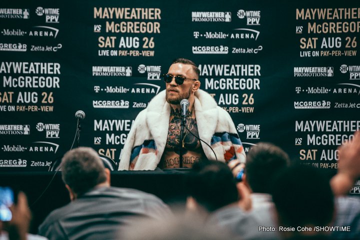 Image: Arum says Mayweather-McGregor not real fight