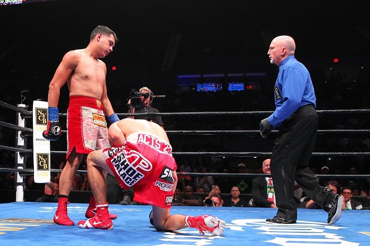 Robert Guerrero boxing photo