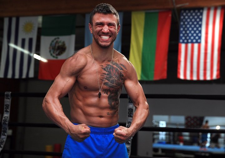 Orlando Salido, Vasiliy Lomachenko boxing photo