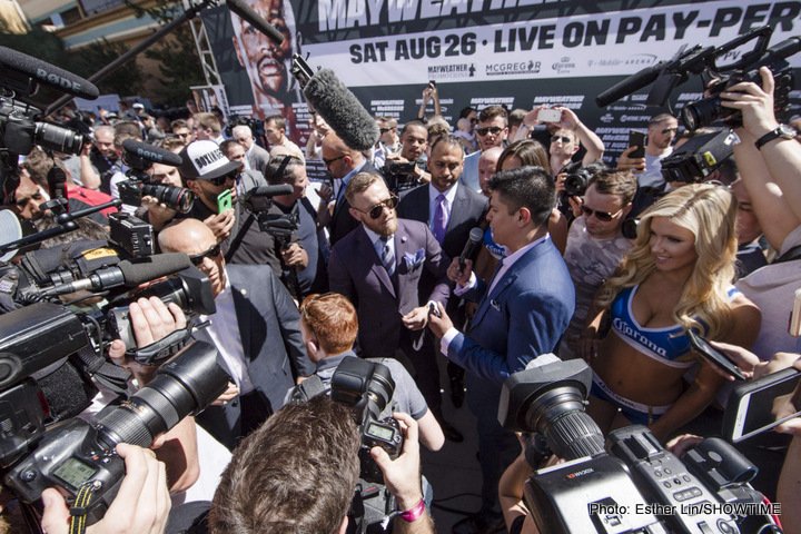 Image: LIVE: Floyd Mayweather vs. Conor McGregor Post Fight Presser Live Stream