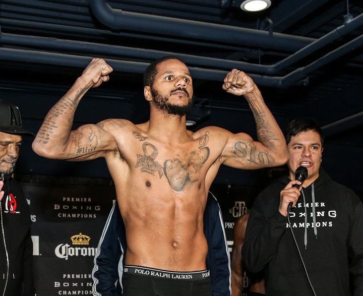 Image: Anthony Dirrell vs. Denis Douglin - Weights