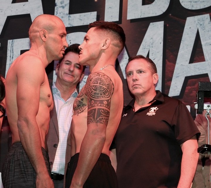 Image: Orlando Salido vs. Miguel Roman – Weights