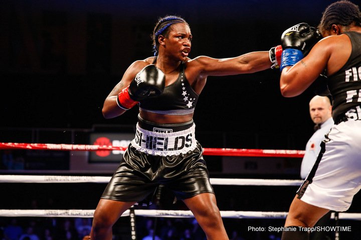 Image: Claressa Shields decisions Tori Nelson - Results