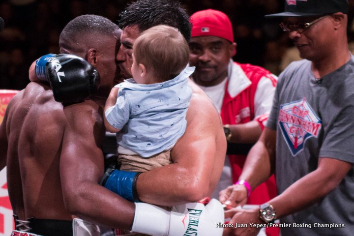 Image: Victor Ortiz & Devon Alexander Fight to Majority Draw