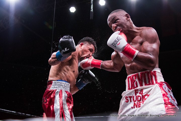 Image: Victor Ortiz & Devon Alexander Fight to Majority Draw