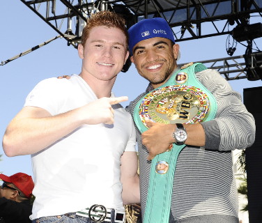 Image: Saul Alvarez in superb shape for Gomez fight, weighs 157 with four days to go