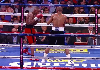 Image: Devon Alexander will expose Brook's lack of experience