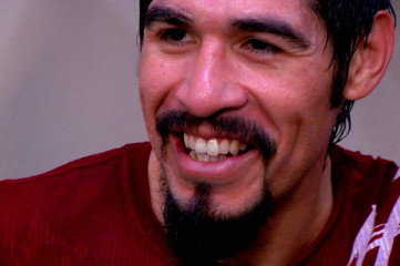 Image: Margarito makes fun of Roach, and he doesn’t like it