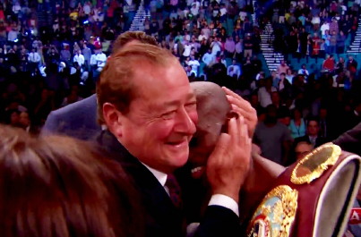 Image: Arum waiting for Pacquiao to make his decision about who he'll fight next