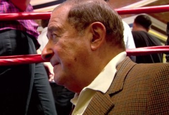 Image: Arum not concerned with Pacquiao-Bradley matching the Mayweather-Cotto PPV numbers