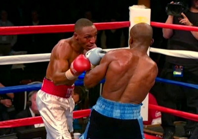 Image: Bradley defeats Alexander, next up Khan bout!
