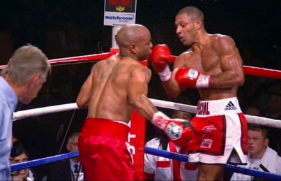 Image: Brook beats Jones in a close scrappy fight