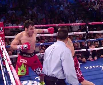 Image: Roach's bad luck continues; Chavez Jr. beaten by Martinez