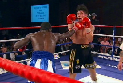 Jamie Cox boxing photo