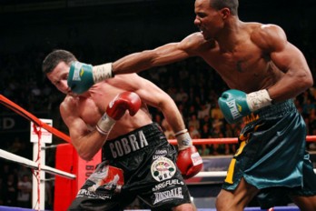 Image: How is Froch going to use Dirrell's blueprint to beat Abraham?