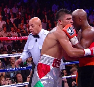 Image: Referee Cortez: Mayweather did nothing illegal