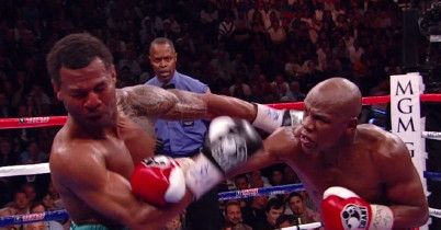 Image: Mayweather did a better job against Mosley than Pacquiao