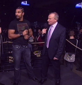 Image: Haye tags Chisora with right hand at press conference, resulting in bloody brawl