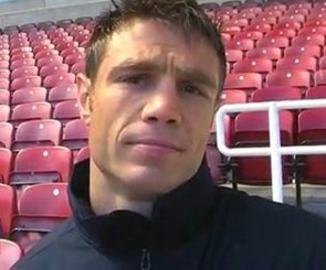 Image: Katsidis willing to travel to England to destroy Kevin Mitchell once again