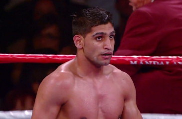 Image: Hunter believes he can take Khan back to the top of 140 lb division
