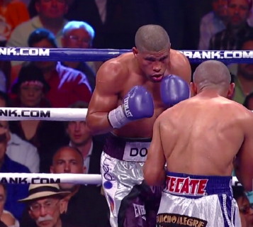 Image: Juanma was up 86-84 on two of the judges' scorecards before Salido stopped him