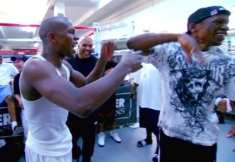 Image: Mayweather to demand random blood tests in future bouts – News