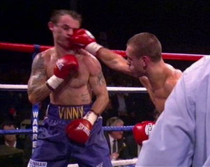 Image: Kevin Mitchell needs to be prepared for Ricky Burns' grabbing