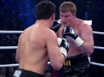 Image: Povetkin defeats Huck, retains WBA heavyweight title