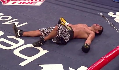 Image: Brook stops Saldivia with a jab in 3rd round
