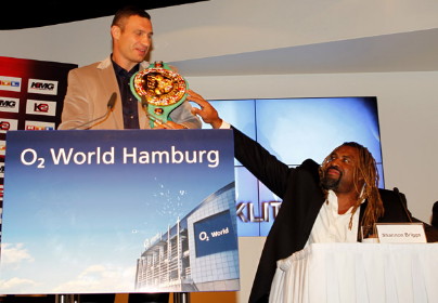 Image: Vitali is just too good to lose to Shannon “the Cannon” Briggs