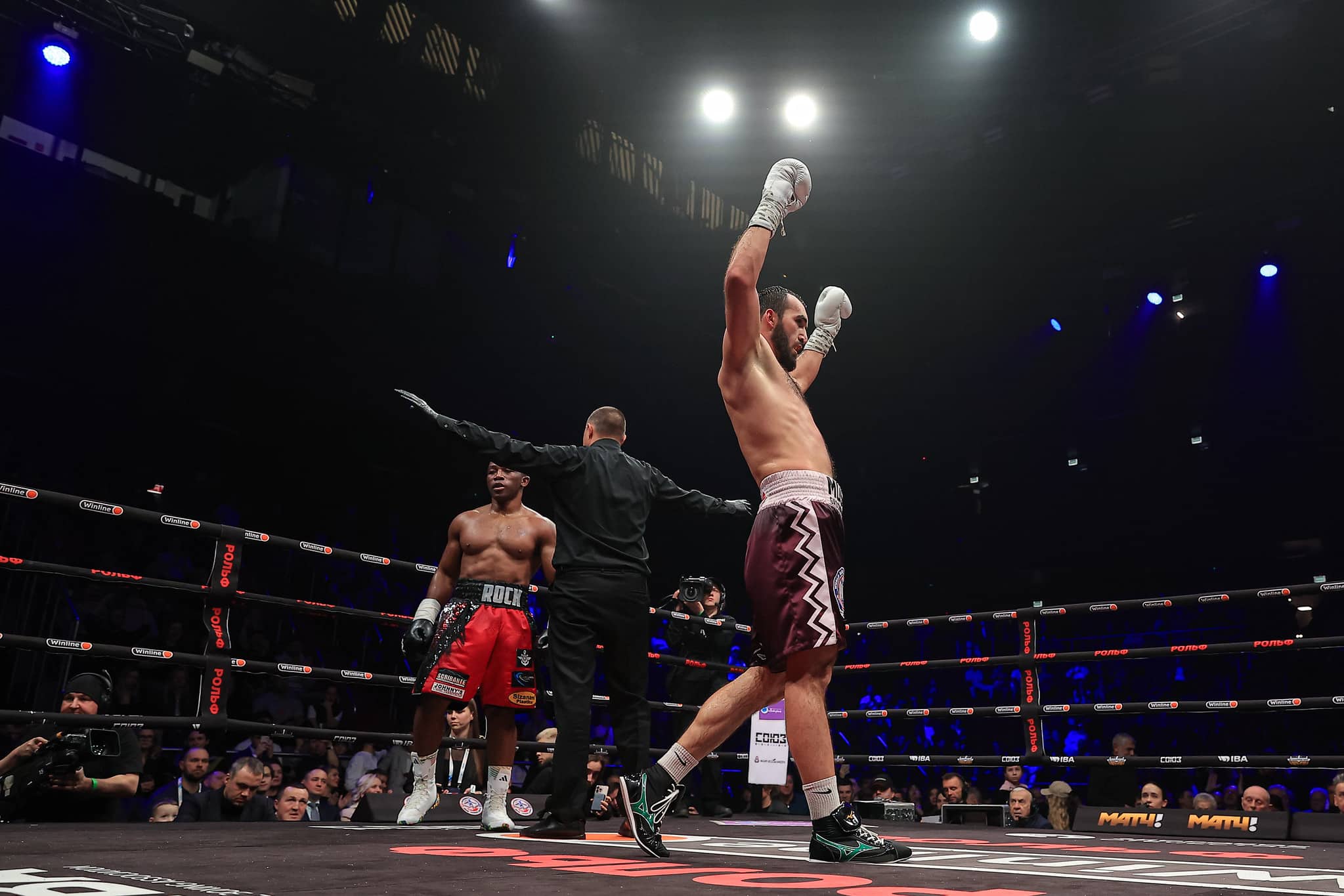 Image: Boxing Results: Gadzhimagomedov Dominates Mchunu - Video Highlights