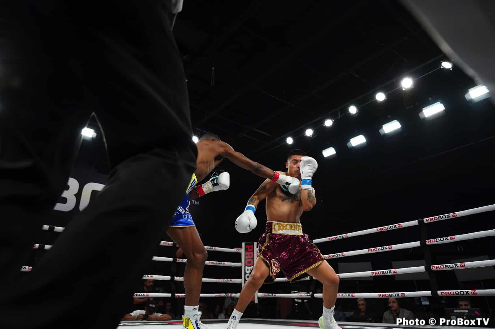 Image: Boxing Results: Jesus Saracho Wins Title and Oscar Alvarez Jr. Victorious