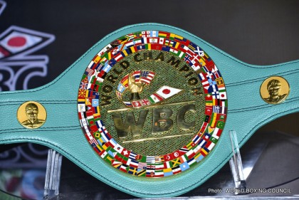 Image: WBC Presents New Mayweather/Pacquiao Emerald Belt