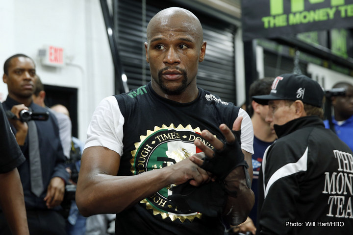 Floyd Mayweather Work Out for the Press