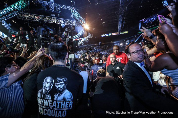 1-MAYPAC WEIGH IN-TRAPPFOTOS-4805