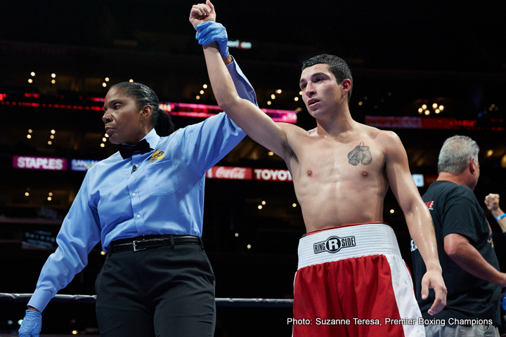 Photo: Photos: Leo Santa Cruz Wins Battle Of Los Angeles Image: Photos: Leo Santa Cruz Wins Battle Of Los Angeles