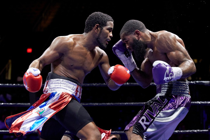 Image: Lamont Peterson challenges David Avanesyan on Feb. 18