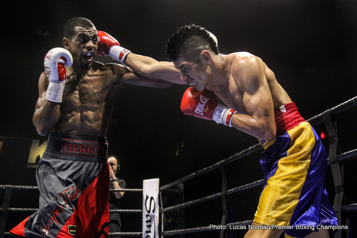 1-Herring-Vs.-Flores_Fight_Lucas-Noonan-_-Premier-Boxing-Champions