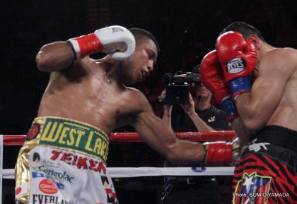 Image: Gonzalez decisions Arroyo, Golovkin destroys Wade