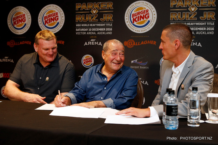 Image: Arum to meet Jeff Horn’s promoters next week to talk Pacquiao fight on April 23