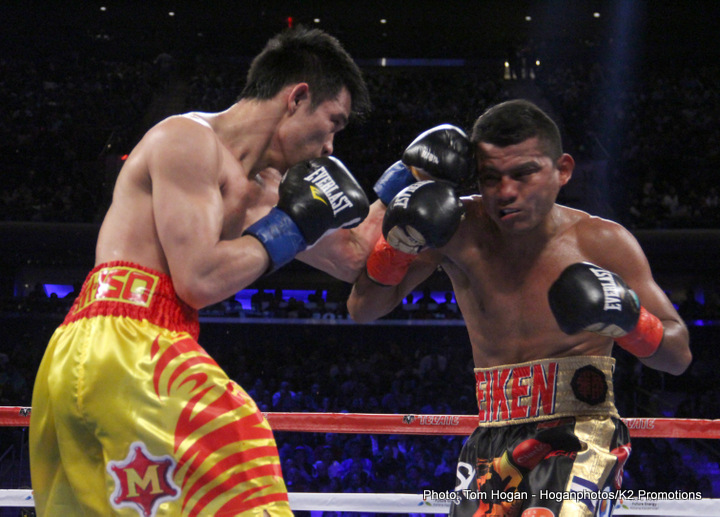 Image: WBC - Roman Gonzalez fought 11 rounds with blood in his eyes