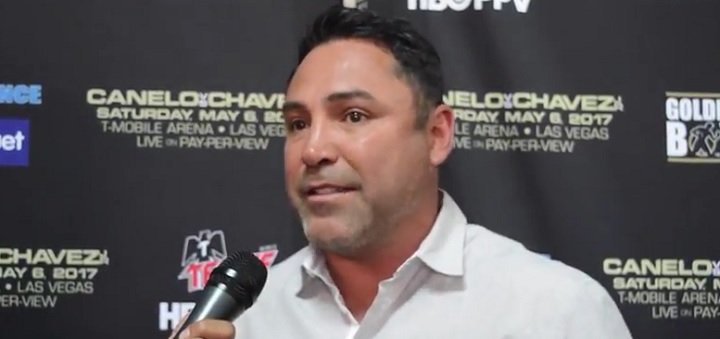 Image: Video: De La Hoya doesn’t like Spence fighting Brook overseas