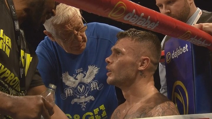 Image: Martin Murray defeats Gabriel Rosado by controversial decision