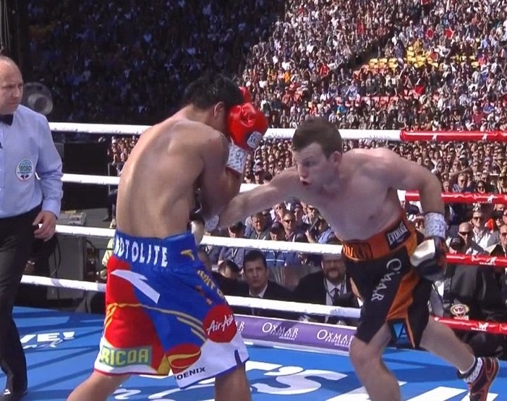 Image: Jeff Horn outworks Manny Pacquiao