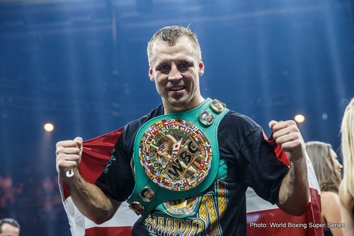 Image: Aleksandr Usyk faces Mairis Briedis on Jan.27 in Riga, Latvia