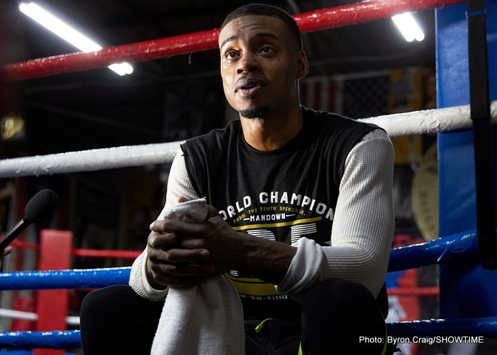 Image: Errol Spence Jr. defends against Carlos Ocampo on June 6 in Dallas, TX