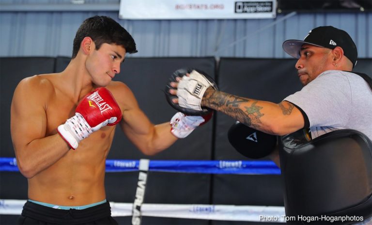 Image: Ryan Garcia sparring with Canelo Alvarez