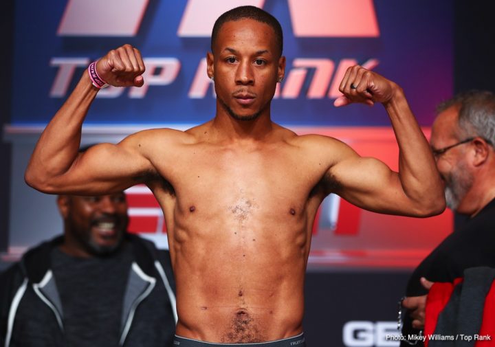 Image: Crawford-Benavidez Official Weigh-In Results