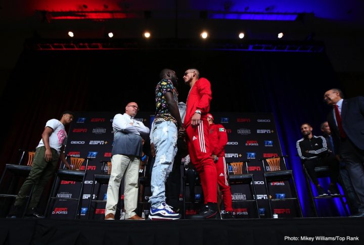 Image: Crawford and Benavidez Continue to Ignite Rivalry